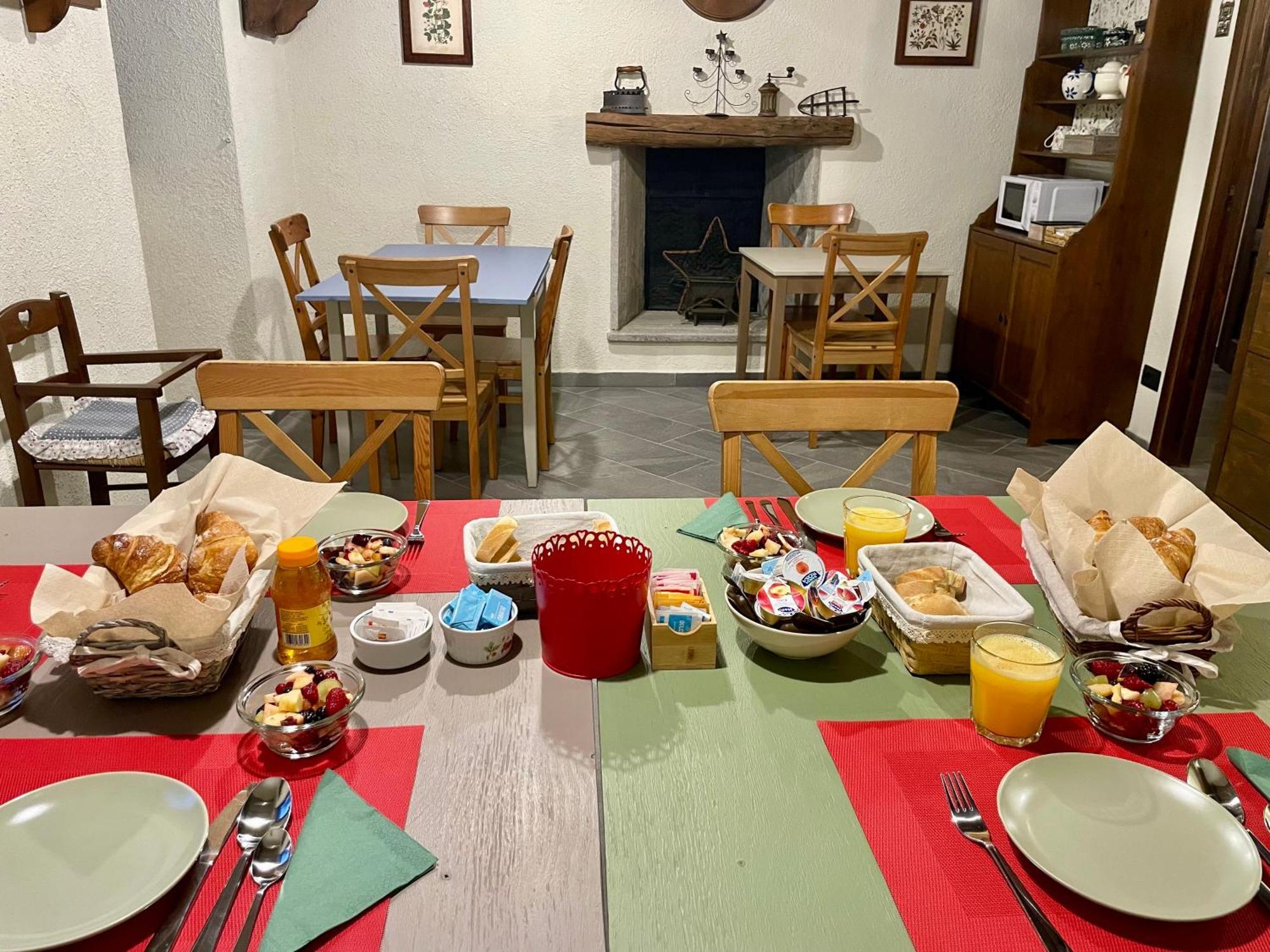 B&B Il Castellaccio - Albavilla Εξωτερικό φωτογραφία